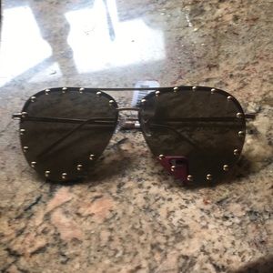 Aviator sunglasses NWT Studded and stylish